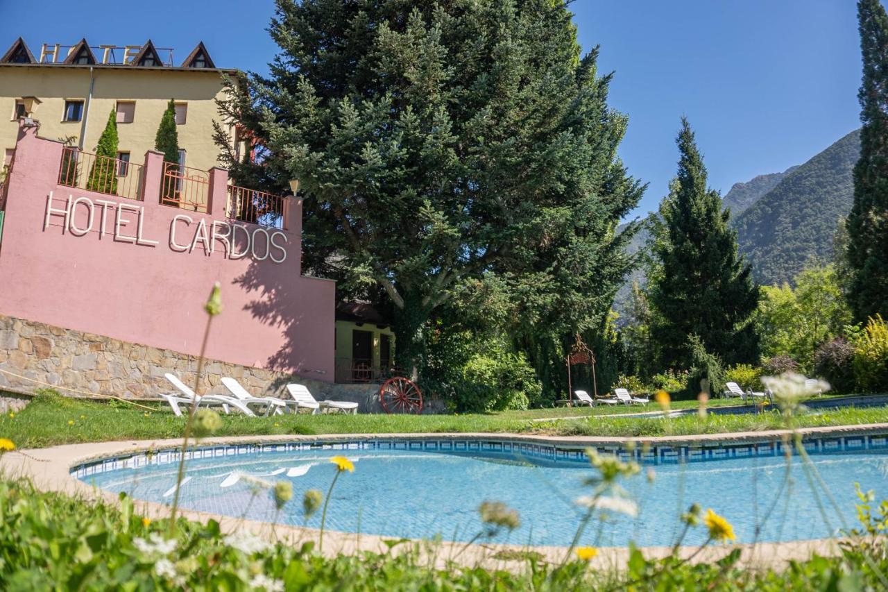 Hotel Cardos Ribera de Cardós Exterior foto